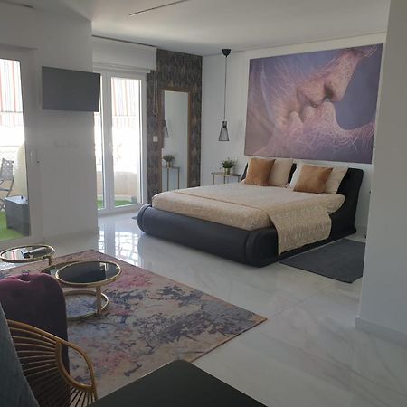 Apartamento Pepi Puerto (Adults Only) Санта Пола Екстериор снимка