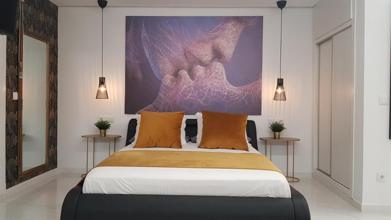 Apartamento Pepi Puerto (Adults Only) Санта Пола Екстериор снимка