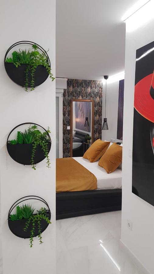 Apartamento Pepi Puerto (Adults Only) Санта Пола Екстериор снимка